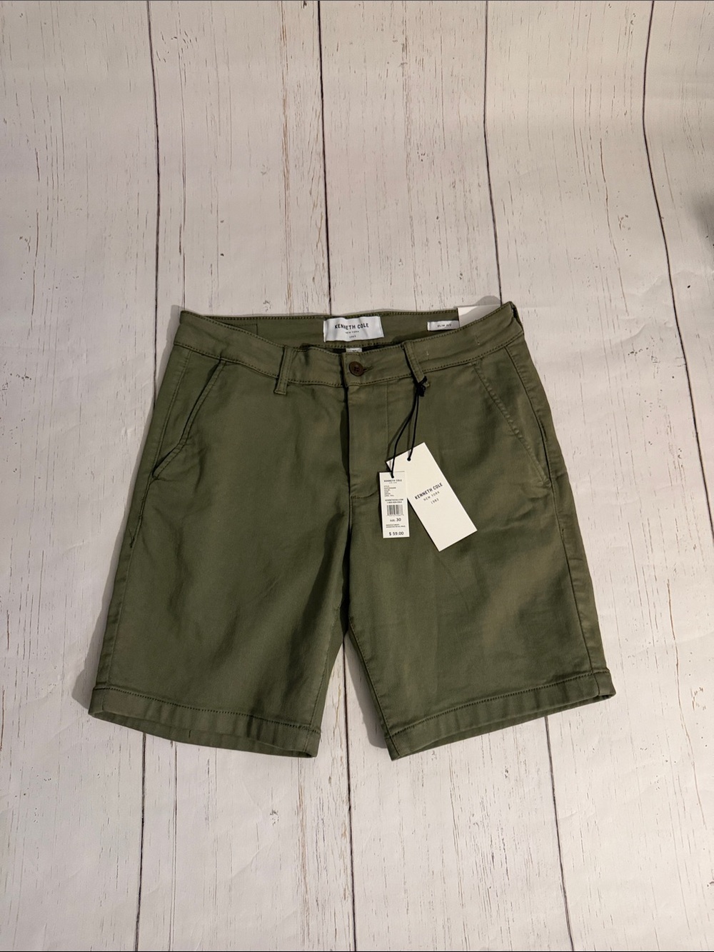 Kenneth Cole Slim Fit Sage Flat Front Shorts Size 30